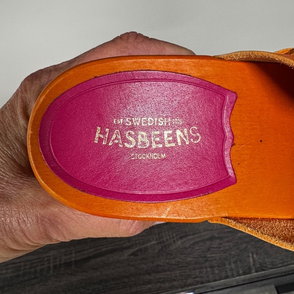 Swedish Hasbeens Orange Platform Clogs - Picture 5 of 7